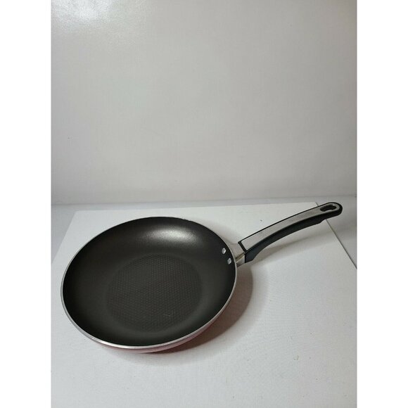 FARBERWARE High Performance Nonstick Frying Pan 9.5 Inch Skillet Cookware Red - Picture 1 of 8